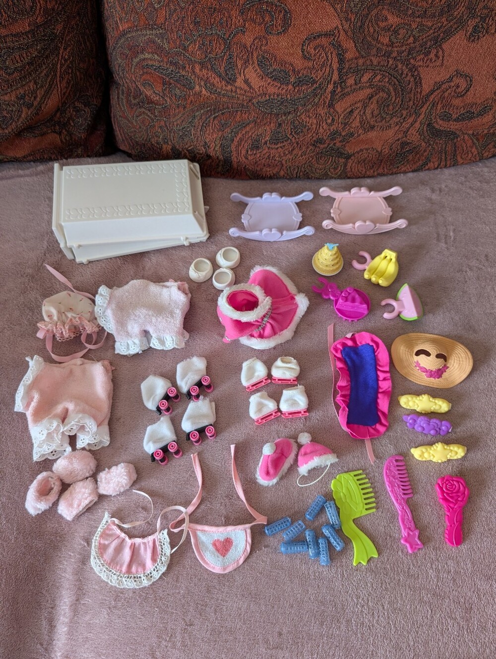 My Little Pony Clothing & Accessories Bundle